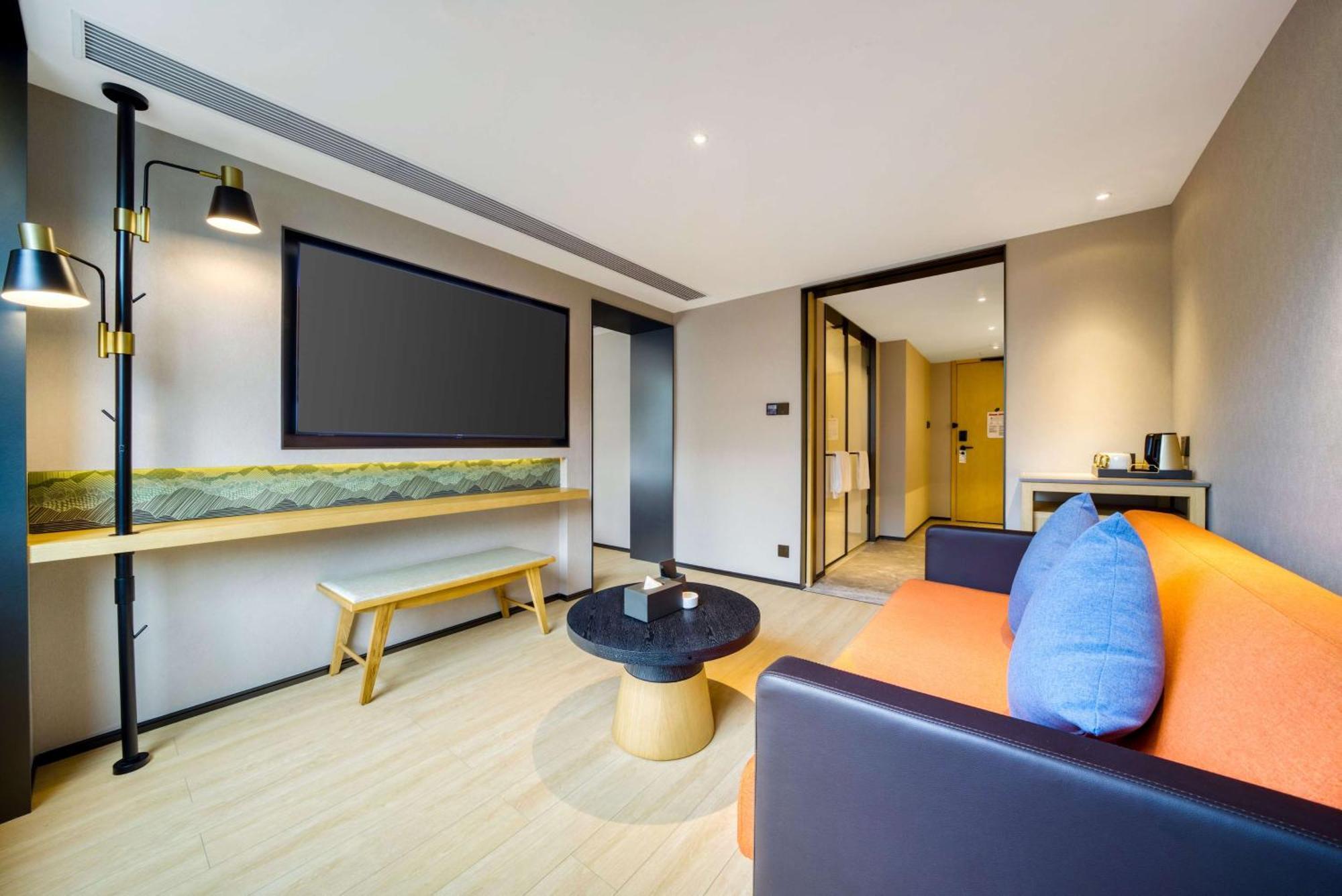 Hilton Garden Inn Chengdu Kuanzhai Alley מראה חיצוני תמונה