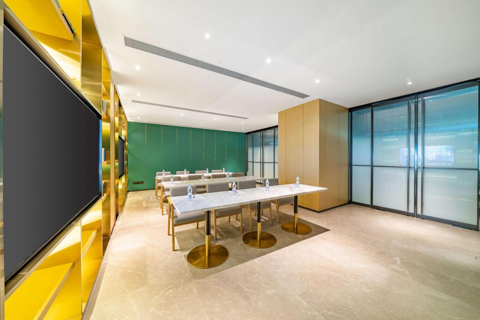 Hilton Garden Inn Chengdu Kuanzhai Alley מראה חיצוני תמונה