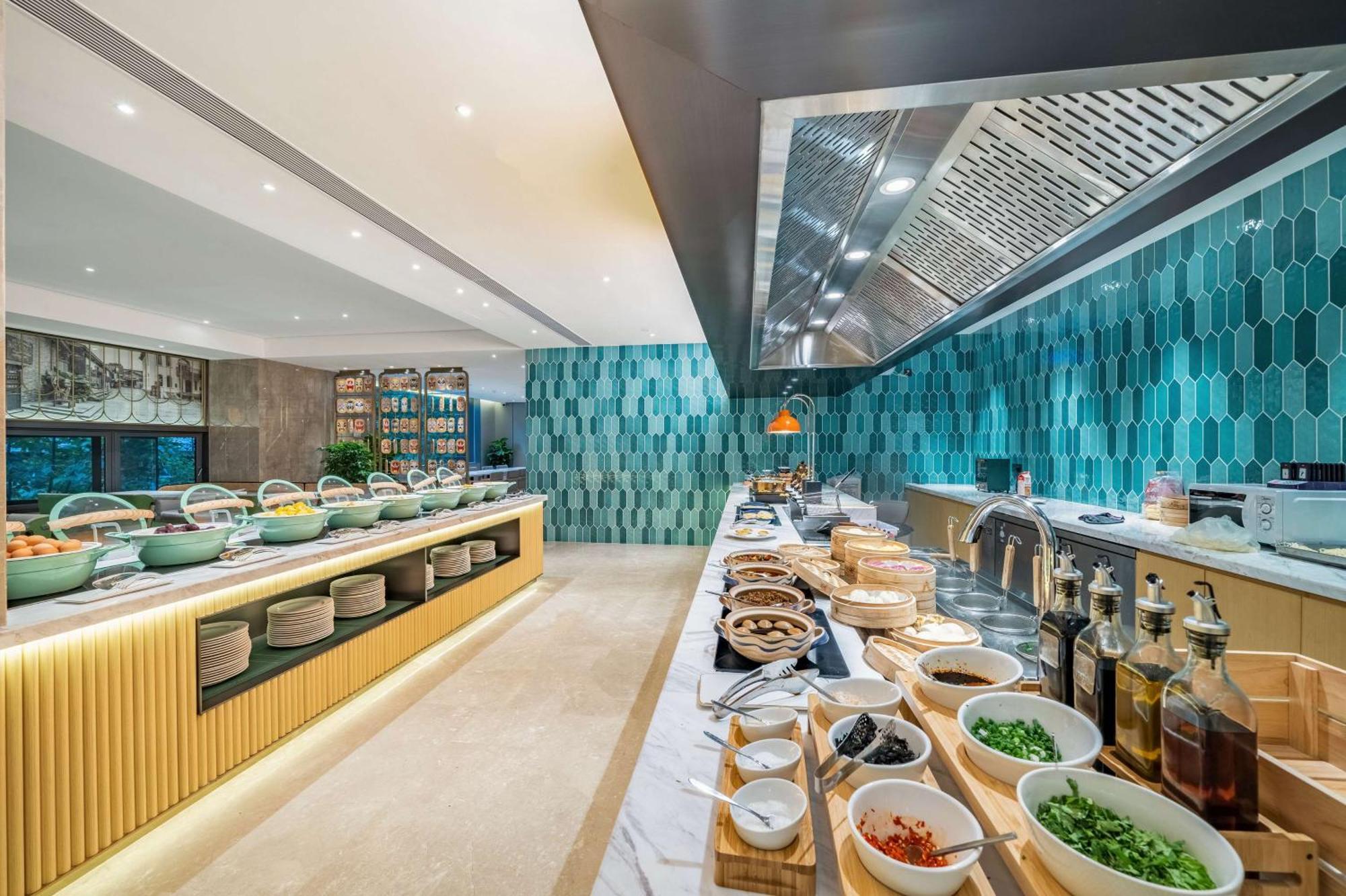 Hilton Garden Inn Chengdu Kuanzhai Alley מראה חיצוני תמונה